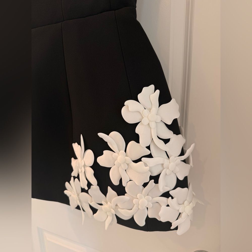 NEW BRONX AND BANCO EMMA MINI Black and White Floral Appliqué Mini Dress - Picture 5 of 10